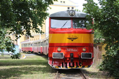 LH5 2252